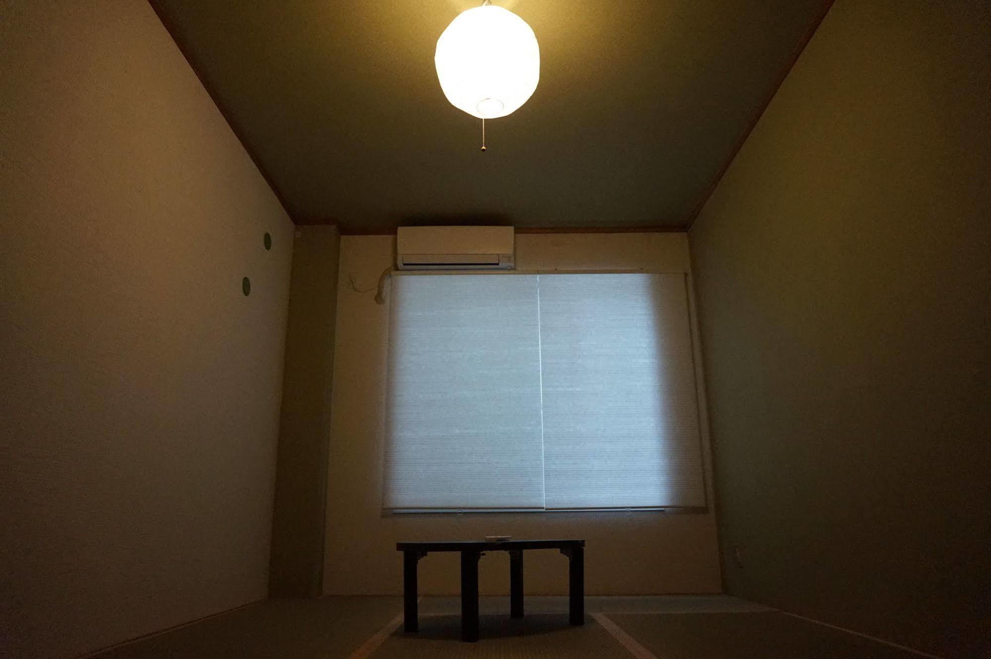 Uni Hostel Osaka Exterior photo